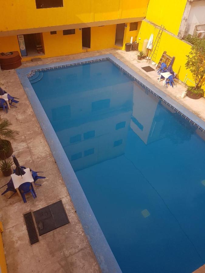 Hotel Arcos Del Parque Акаюкан Экстерьер фото